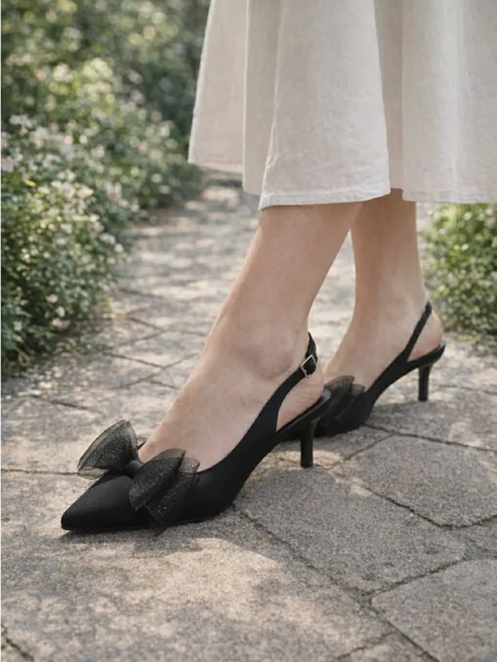 BCBGENERATION Kasti Slingback Kitten Heel Pointed Toe Pump in Black
